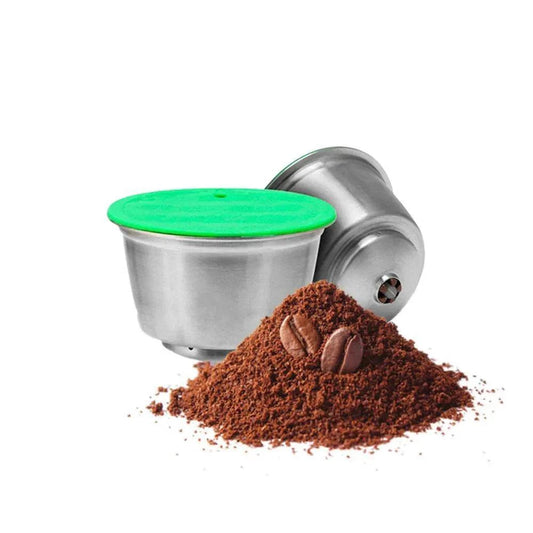 Capsule réutilisable Dolce Gusto en acier inoxydable avec café moulu.